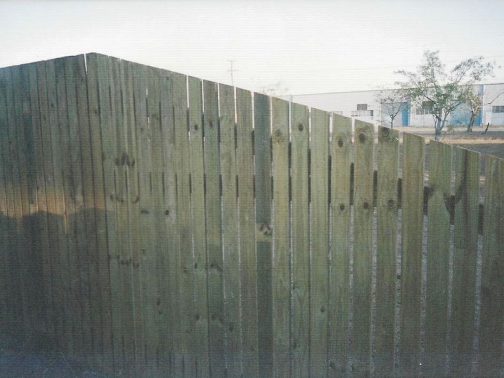 timber-fencing-09