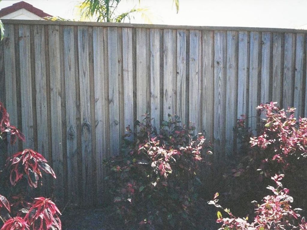 timber-fencing-13